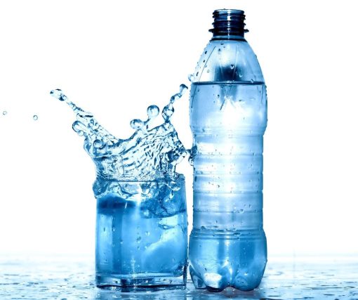 como-e-feito-o-envase-de-agua-mineral